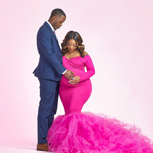 barbie pink maternity dress Pink because you know BARBIE Take an ordinary white backdrop and give it a WOW factor using gels and light shapes . One of the many techniques you'll learn at my