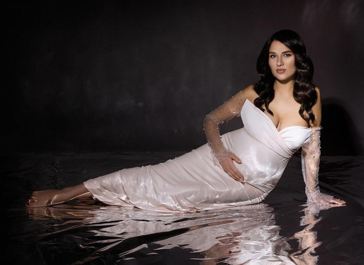 Elle Maternity Baby Shower Dress.