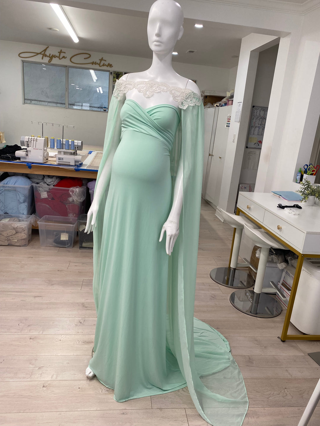 Mint Diana cape dress xxl Mint Diana cape dress xxl
