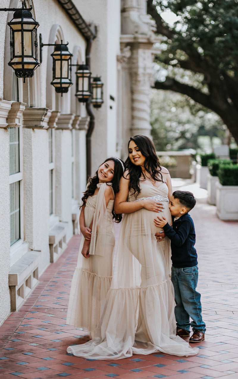 Hannah Gown Sweetheart Top Maternity Dress